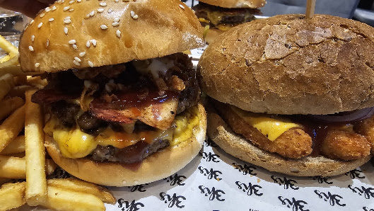 3h's Burger & Chicken Freiburg – Bild 8