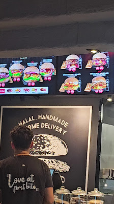 3h's Burger & Chicken Freiburg – Bild 4