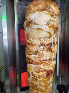 One Family- Falafel & Burger & Pizza – Bild 4