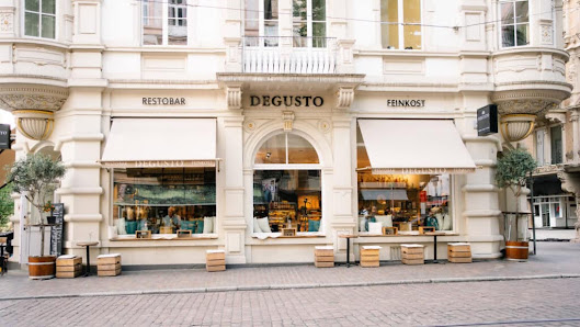 DEGUSTO Restobar & Feinkost – Bild 10