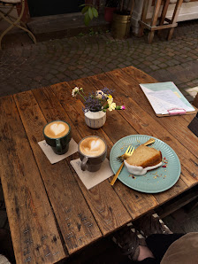 café hinterzimmer. – Bild 8