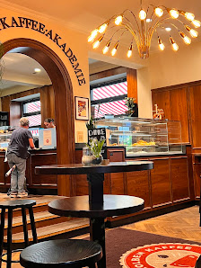 Kolben Kaffee Akademie GmbH – Bild 7