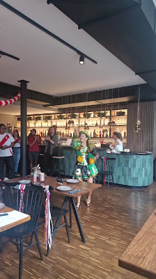 piqueo Restobar im Vorderhaus – Bild 4