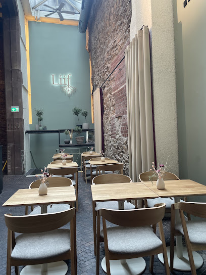 Liif deli & dining