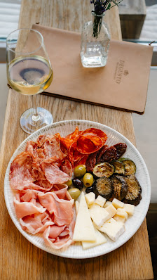 DEGUSTO Restobar & Feinkost – Bild 9